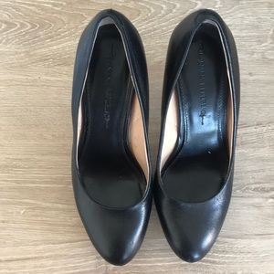 Banana Republic Kate Pumps